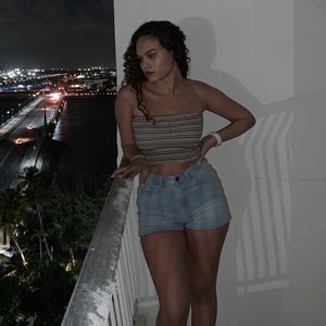 Meet your Posher, Heather